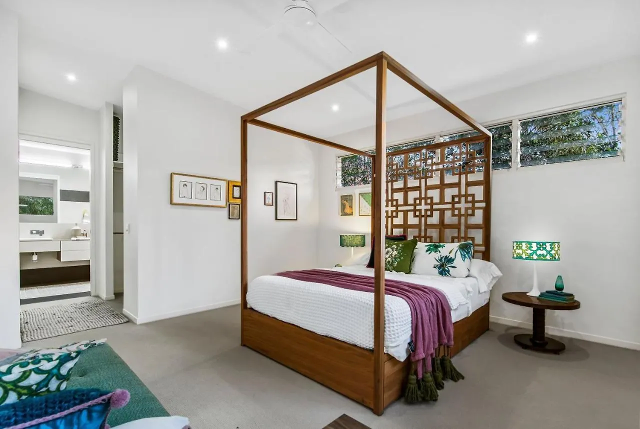 Holiday home 6 Jasmin Crt Marcus Beach Villa
