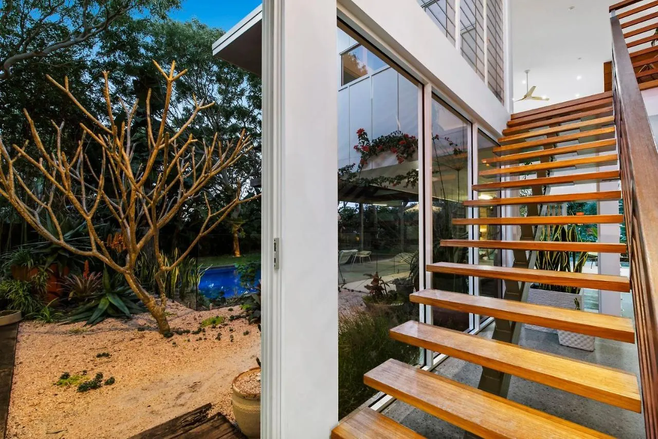 Holiday home 6 Jasmin Crt Marcus Beach Villa Australia