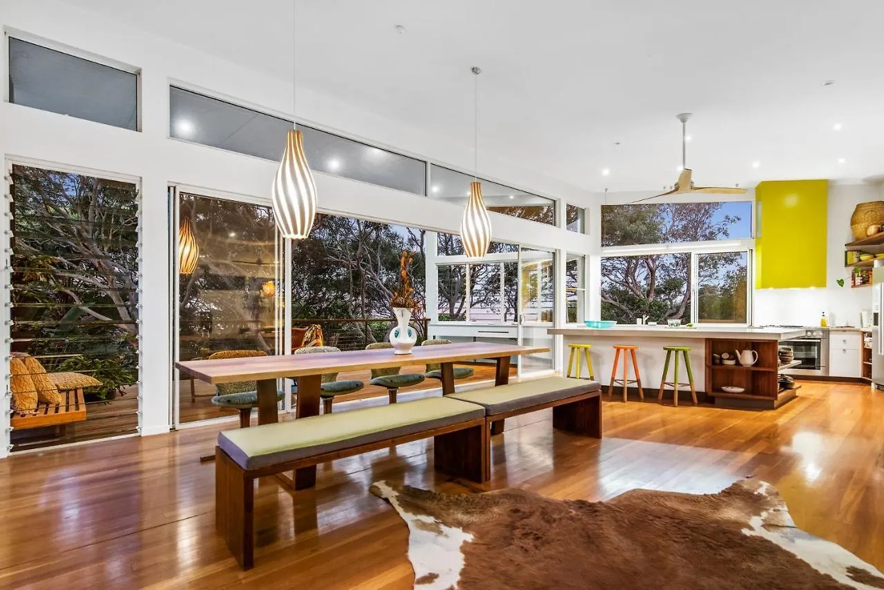 6 Jasmin Crt Marcus Beach Villa