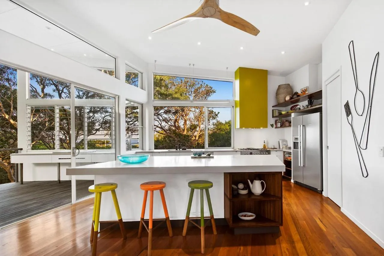 Holiday home 6 Jasmin Crt Marcus Beach Villa