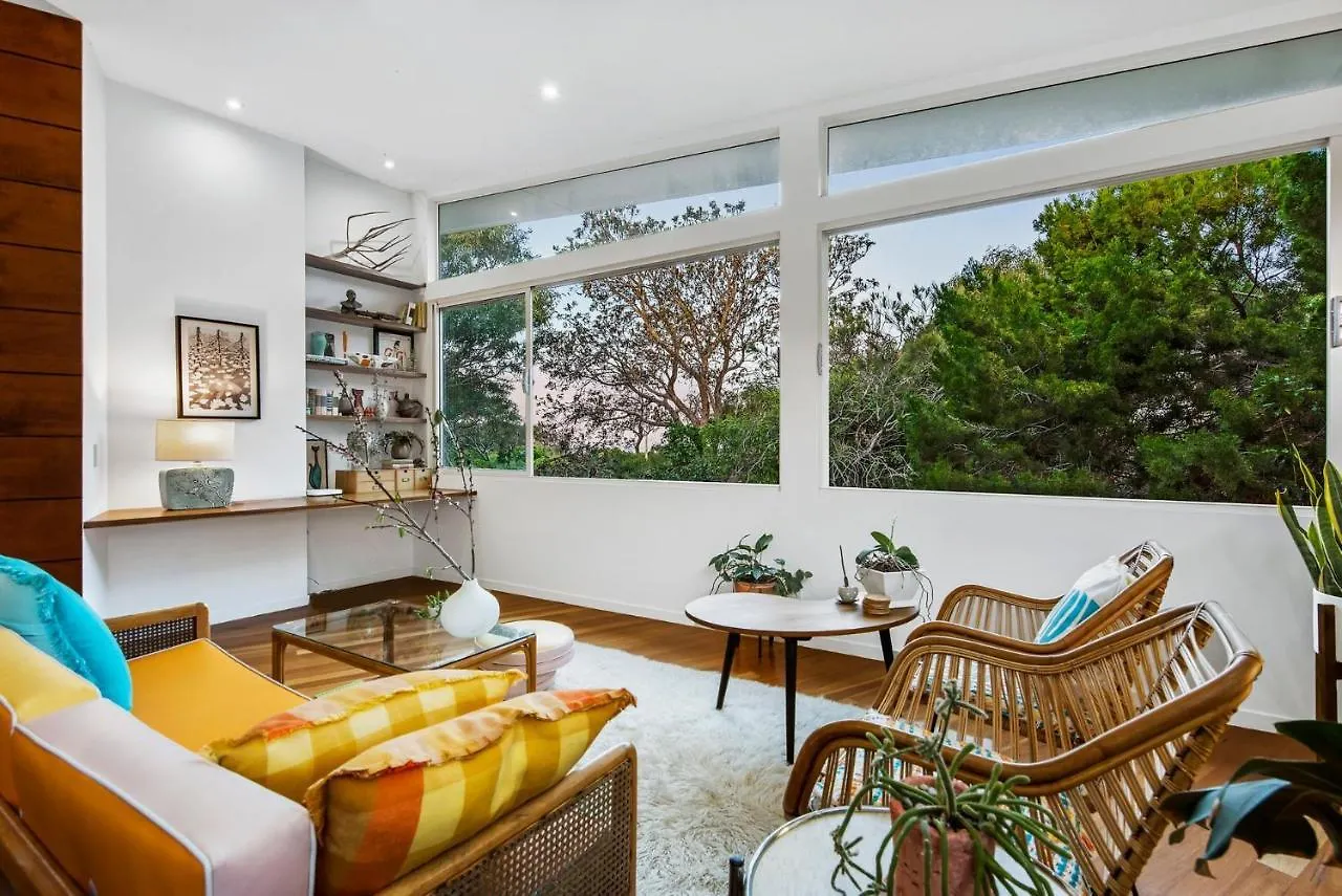 6 Jasmin Crt Marcus Beach Villa
